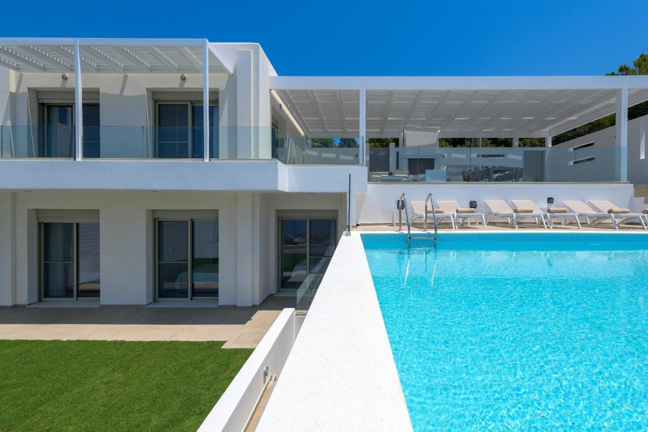 Villa Dione In Pefkos, Lindos Area ภายนอก รูปภาพ