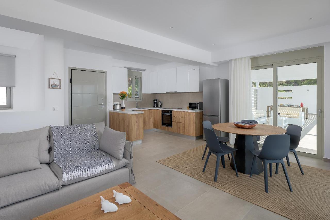 Villa Dione In Pefkos, Lindos Area ภายนอก รูปภาพ